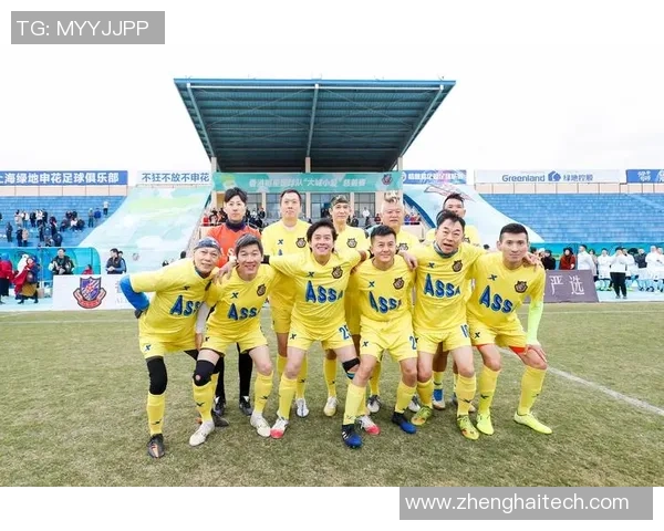 成都足球队在精英赛中的团队协作表现分析与点评